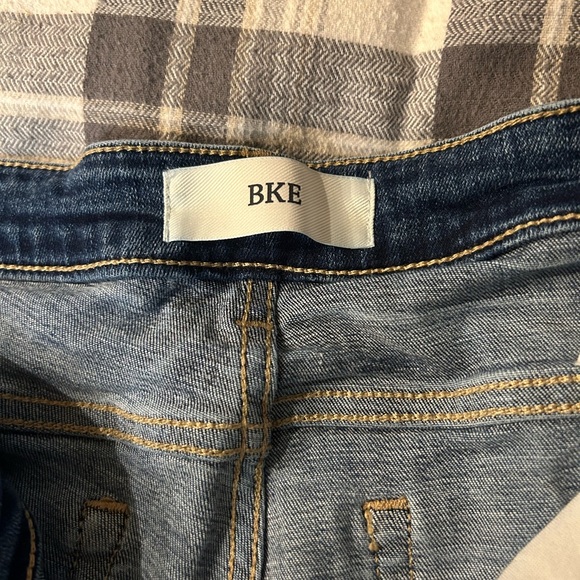 Jean shorts - Picture 2 of 3